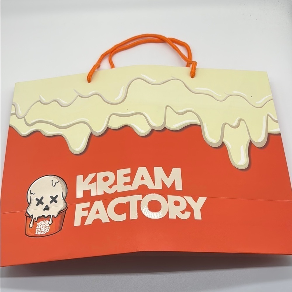 Kream Factory Empty Orange & Cream Shopping Bag with Handles - Picture 2 of 4
